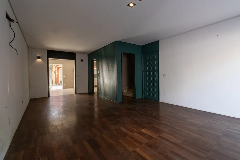 Foto 3 de Casa com 3 quartos à venda, 190m2 em Moema, São Paulo - SP