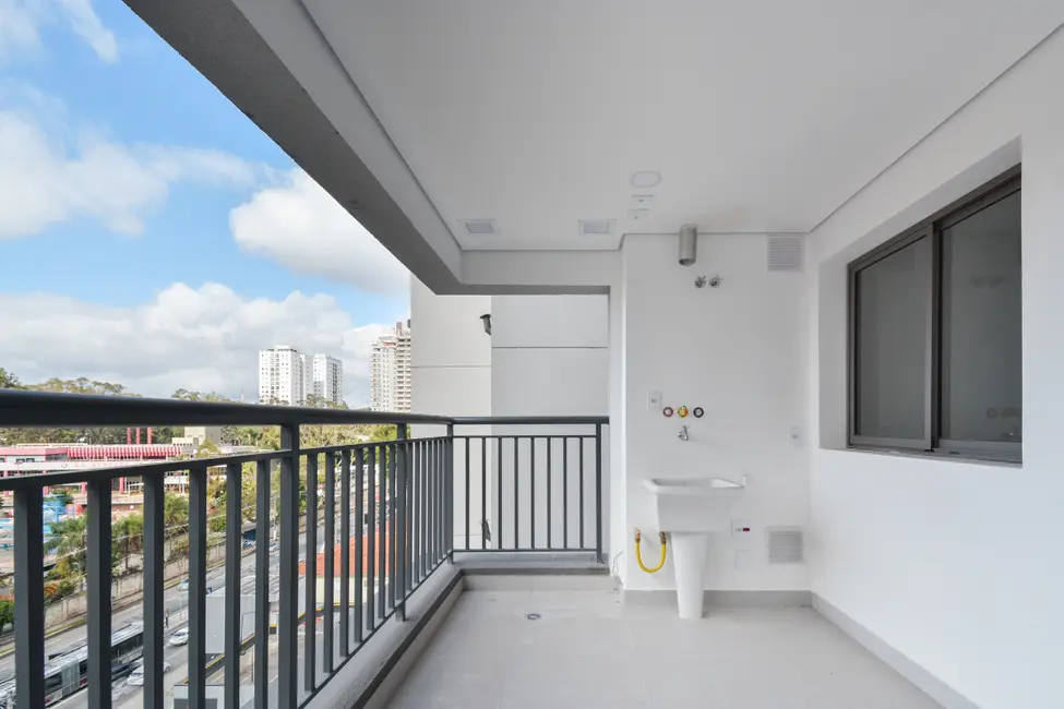 Foto 2 de Apartamento com 2 quartos à venda, 50m2 em Santo Amaro, São Paulo - SP