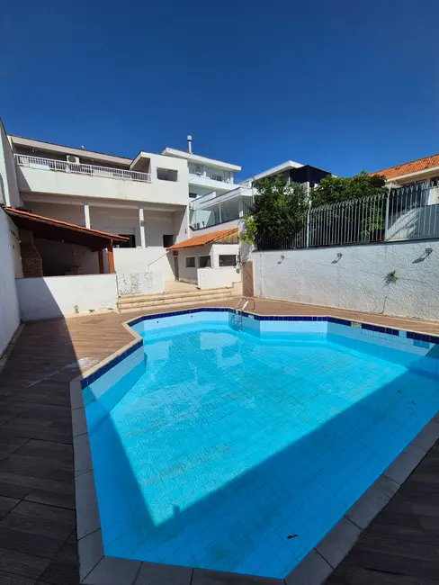 Foto 3 de Casa com 4 quartos à venda, 289m2 em Vila Mangalot, São Paulo - SP