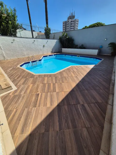 Foto 4 de Casa com 4 quartos à venda, 289m2 em Vila Mangalot, São Paulo - SP