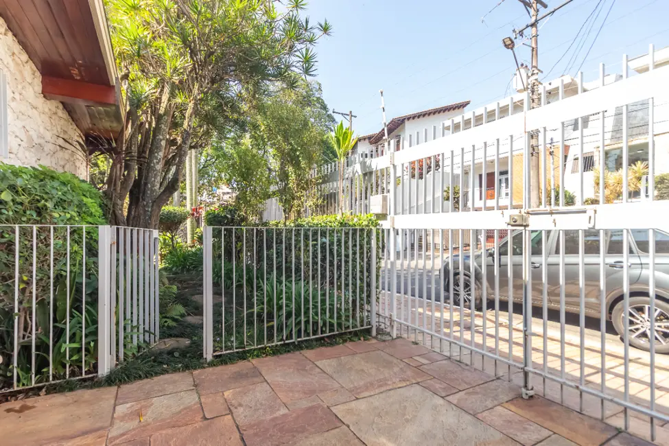 Foto 4 de Casa com 4 quartos à venda, 279m2 em Bosque da Saúde, São Paulo - SP