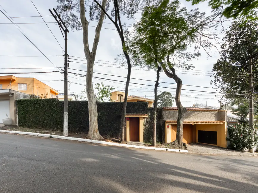 Casa com 3 quartos à venda, 257m2 em Jardim Prudência, São Paulo - SP - imagem 2 Foto 2 de Casa com 3 quartos à venda, 257m2 em Jardim Prudência, São Paulo - SP