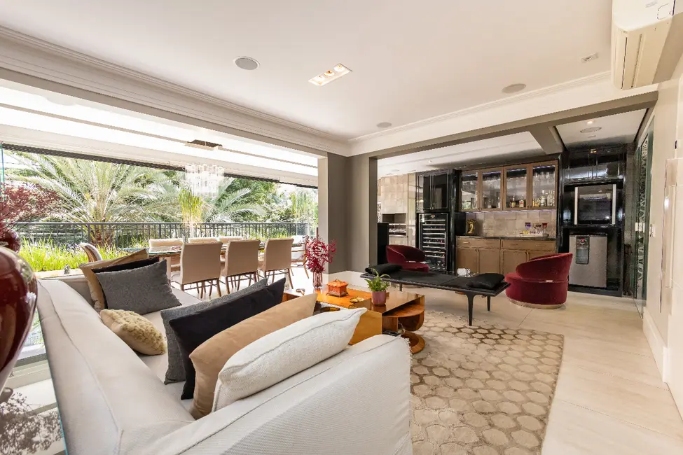 Foto 8 de Apartamento com 4 quartos à venda, 246m2 em Vila Nova Conceição, São Paulo - SP