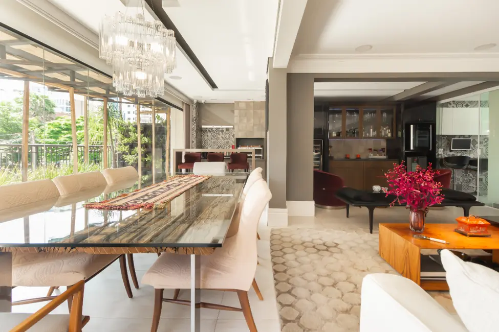 Foto 2 de Apartamento com 4 quartos à venda, 246m2 em Vila Nova Conceição, São Paulo - SP