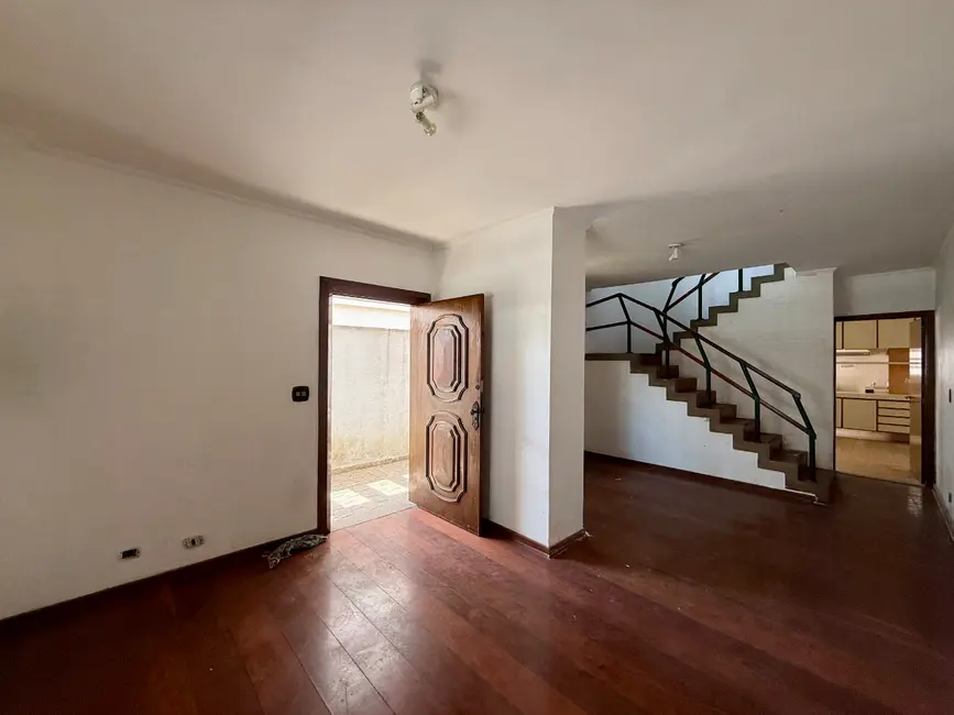 Foto 1 de Sobrado com 3 quartos à venda, 222m2 em Campo Belo, São Paulo - SP