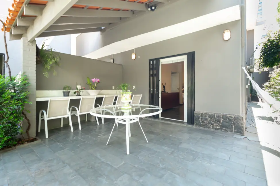 Foto 4 de Casa com 4 quartos à venda, 300m2 em Jardim Paulistano, São Paulo - SP