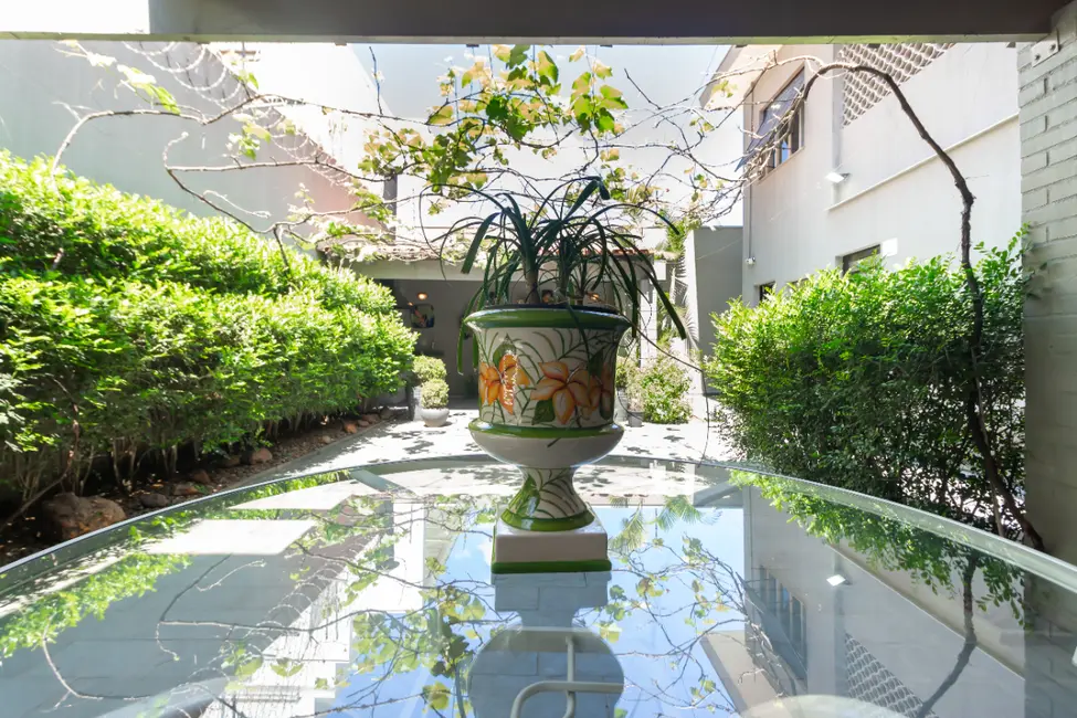 Foto 8 de Casa com 4 quartos à venda, 300m2 em Jardim Paulistano, São Paulo - SP