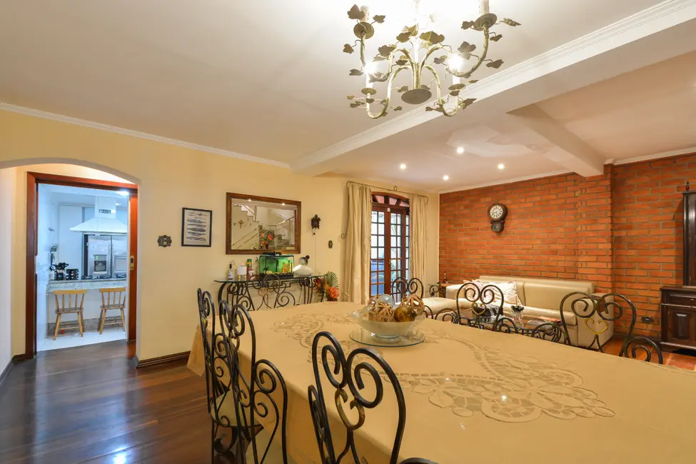 Casa de Condomínio com 3 quartos para alugar, 300m2 em Cambuci, São Paulo - SP - imagem 6 Foto 6 de Casa de Condomínio com 3 quartos para alugar, 300m2 em Cambuci, São Paulo - SP