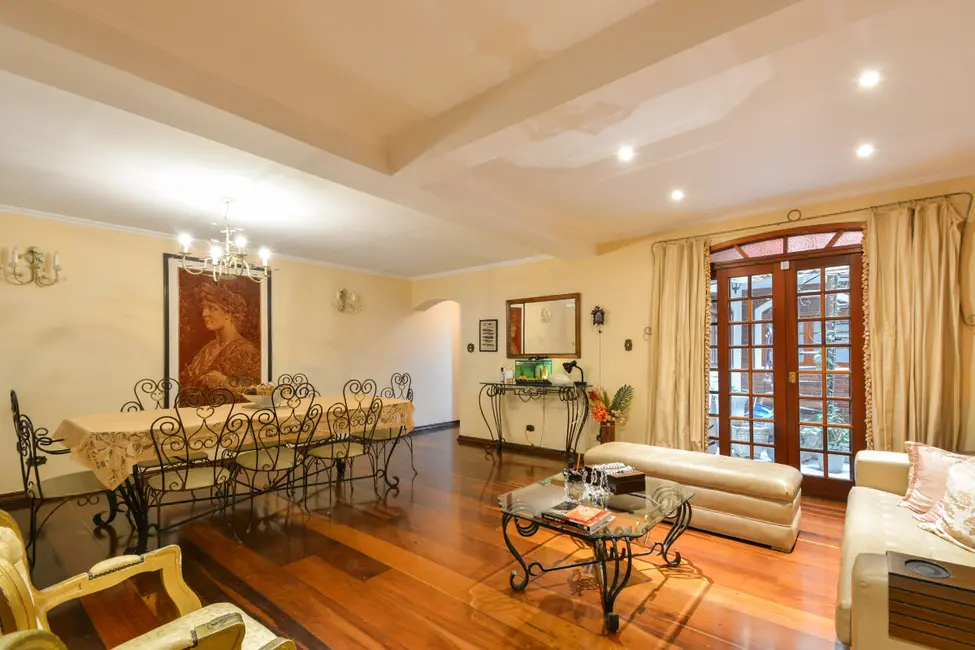 Casa de Condomínio com 3 quartos para alugar, 300m2 em Cambuci, São Paulo - SP - imagem 4 Foto 4 de Casa de Condomínio com 3 quartos para alugar, 300m2 em Cambuci, São Paulo - SP