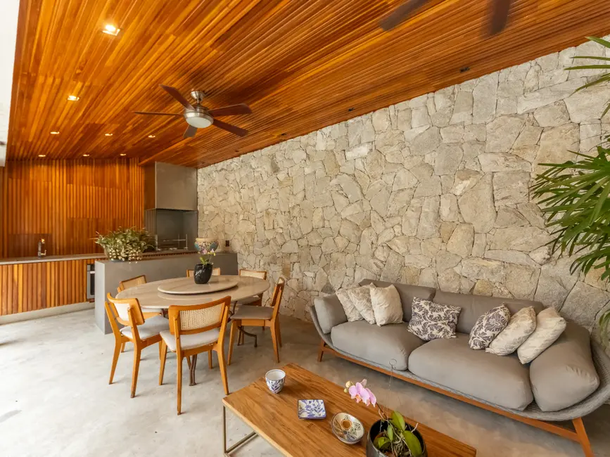 Foto 3 de Casa de Condomínio com 5 quartos à venda, 550m2 em Jardim Vitória Régia, São Paulo - SP