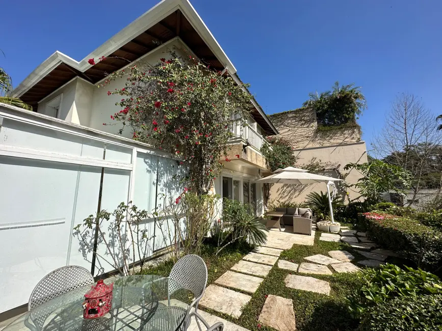 Casa de Condomínio com 2 quartos à venda, 589m2 em Cidade Jardim, São Paulo - SP - imagem 1 Foto 1 de Casa de Condomínio com 2 quartos à venda, 589m2 em Cidade Jardim, São Paulo - SP