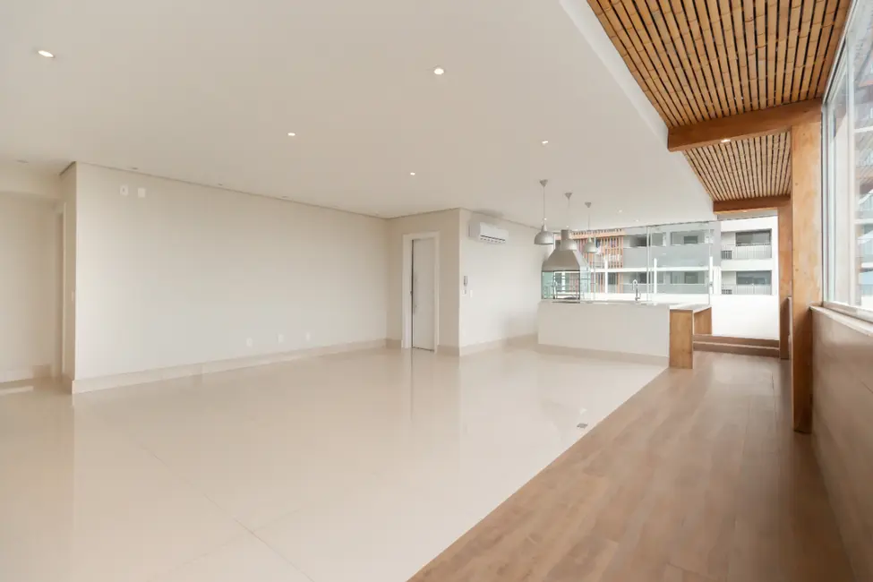 Foto 4 de Cobertura com 4 quartos à venda, 264m2 em São Paulo - SP