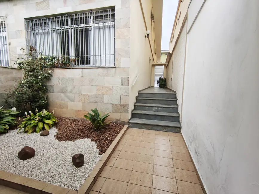 Foto 3 de Casa à venda, 219m2 em Alto de Pinheiros, São Paulo - SP