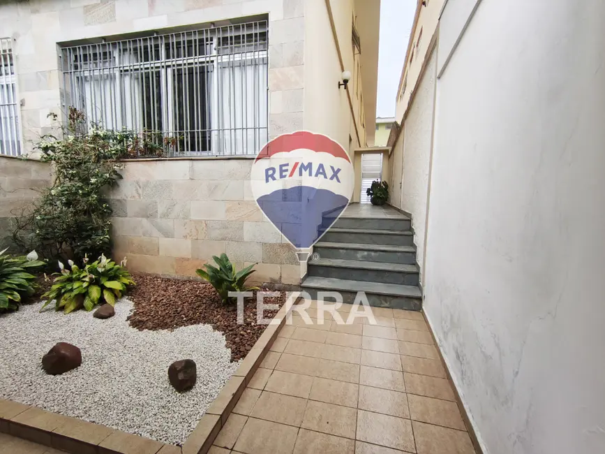 Foto 3 de Casa à venda, 219m2 em Alto de Pinheiros, São Paulo - SP