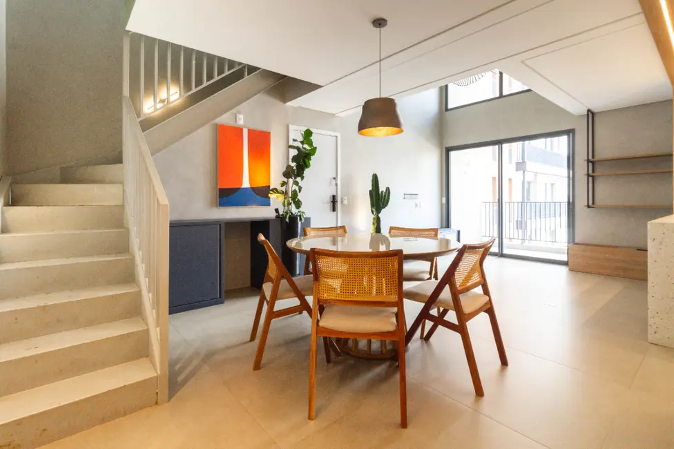 Apartamento com 2 quartos para alugar, 100m2 em Vila Ipojuca, São Paulo - SP - imagem 1 Foto 1 de Apartamento com 2 quartos para alugar, 100m2 em Vila Ipojuca, São Paulo - SP