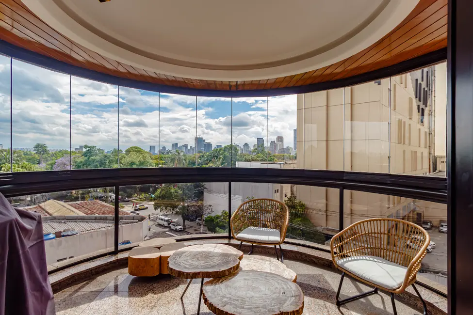 Apartamento com 4 quartos à venda, 260m2 em Jardim América, São Paulo - SP - imagem 8 Foto 8 de Apartamento com 4 quartos à venda, 260m2 em Jardim América, São Paulo - SP