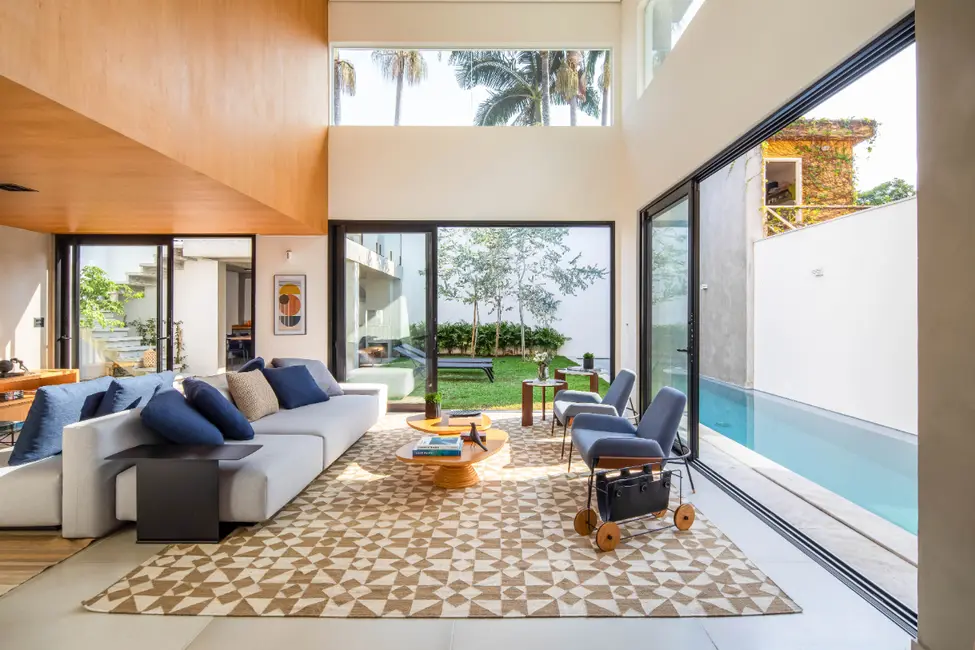 Foto 1 de Casa com 3 quartos à venda, 326m2 em Alto de Pinheiros, São Paulo - SP