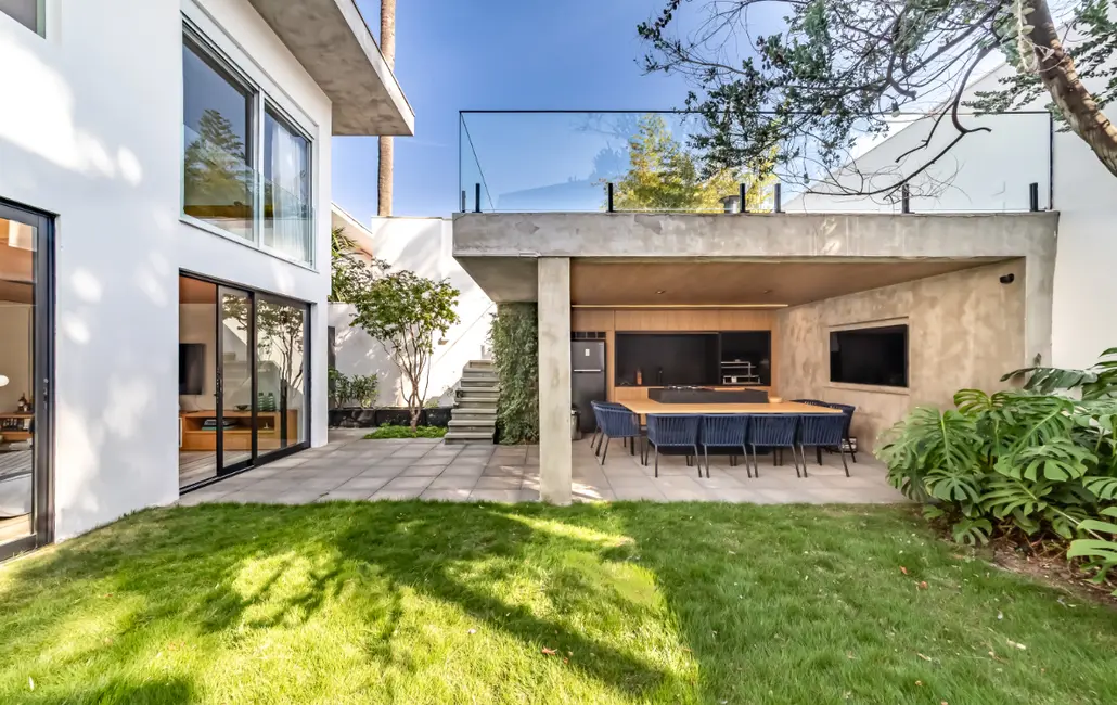 Foto 3 de Casa com 3 quartos à venda, 326m2 em Alto de Pinheiros, São Paulo - SP