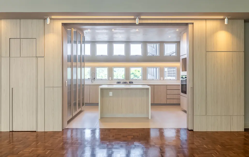 Foto 6 de Apartamento com 3 quartos à venda, 201m2 em Jardins, São Paulo - SP