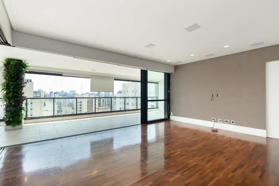 Foto 1 de Apartamento com 3 quartos à venda, 184m2 em Moema, São Paulo - SP