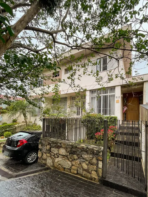 Sobrado com 5 quartos à venda, 256m2 em Vila Madalena, São Paulo - SP - imagem 5 Foto 5 de Sobrado com 5 quartos à venda, 256m2 em Vila Madalena, São Paulo - SP