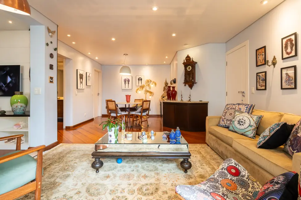 Foto 9 de Apartamento com 4 quartos à venda, 141m2 em Moema, São Paulo - SP