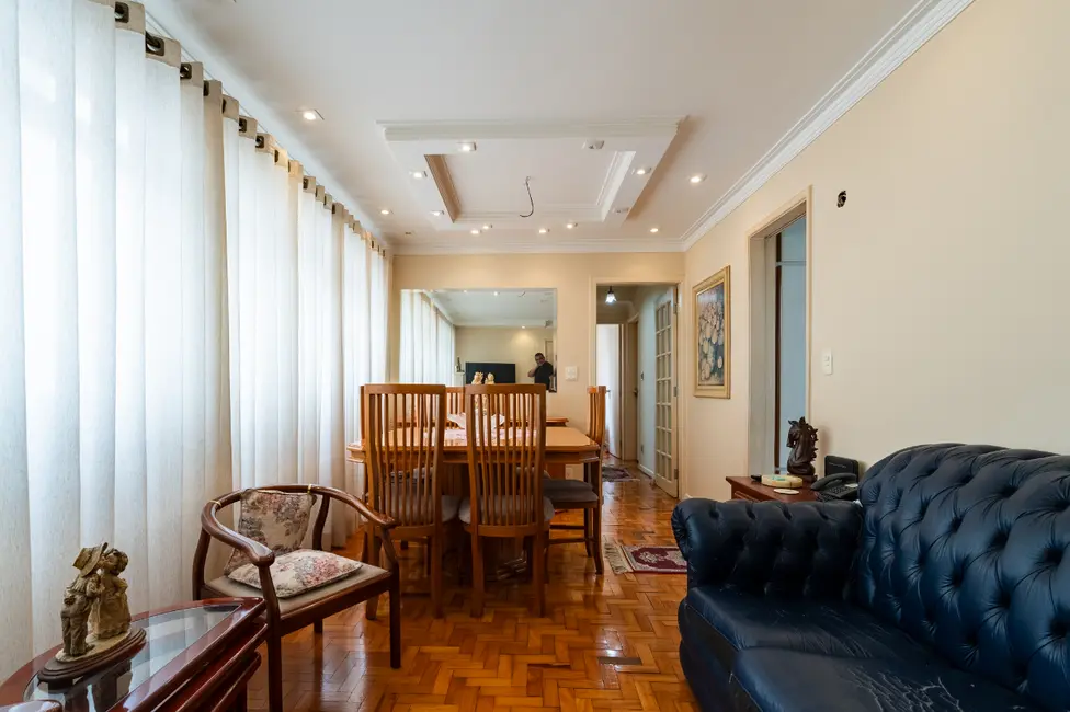 Apartamento com 2 quartos à venda, 73m2 em Moema, São Paulo - SP - imagem 3 Foto 3 de Apartamento com 2 quartos à venda, 73m2 em Moema, São Paulo - SP