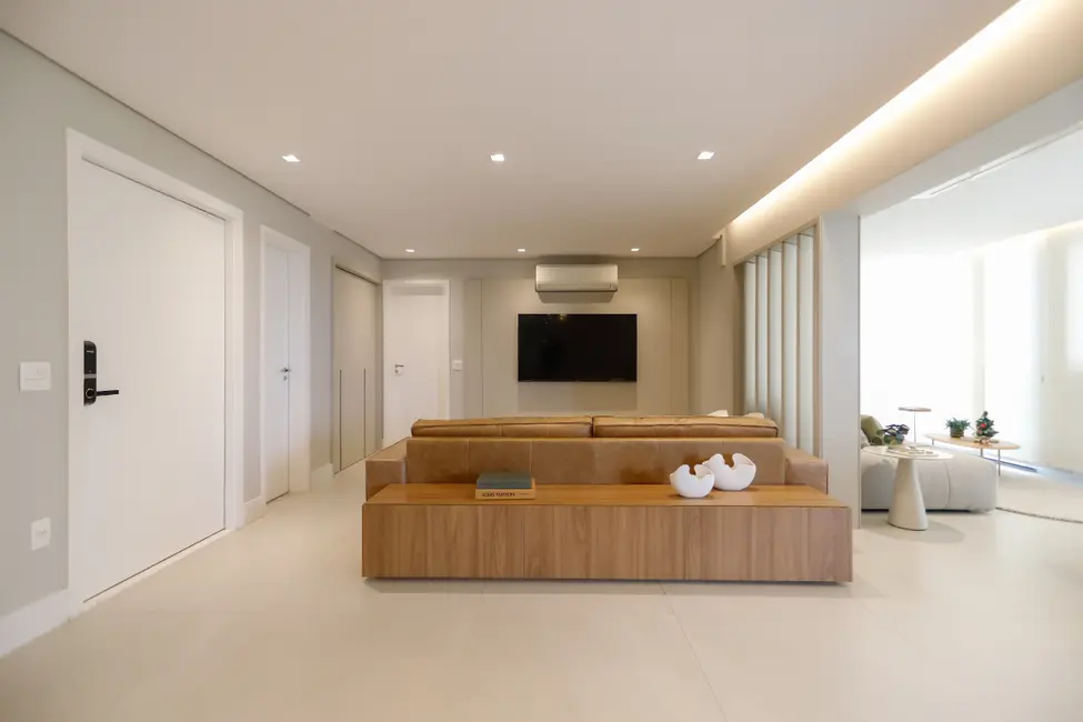 Apartamento com 4 quartos à venda, 202m2 em Água Branca, São Paulo - SP - imagem 4 Foto 4 de Apartamento com 4 quartos à venda, 202m2 em Água Branca, São Paulo - SP