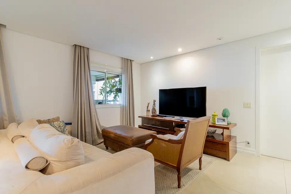 Apartamento com 3 quartos à venda, 160m2 em Barra Funda, São Paulo - SP - imagem 6 Foto 6 de Apartamento com 3 quartos à venda, 160m2 em Barra Funda, São Paulo - SP