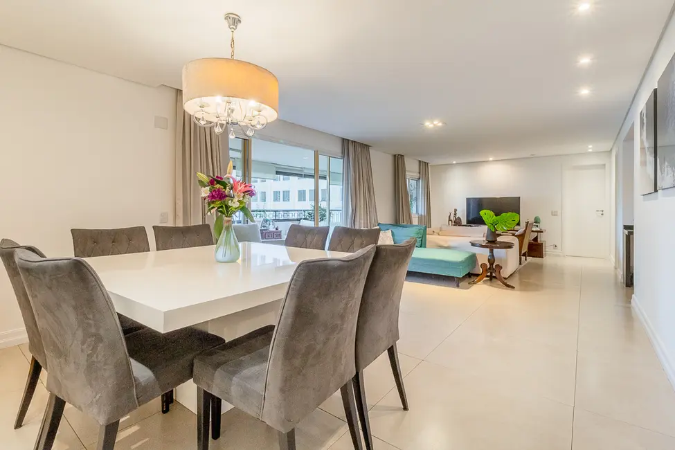 Apartamento com 3 quartos à venda, 160m2 em Barra Funda, São Paulo - SP - imagem 3 Foto 3 de Apartamento com 3 quartos à venda, 160m2 em Barra Funda, São Paulo - SP