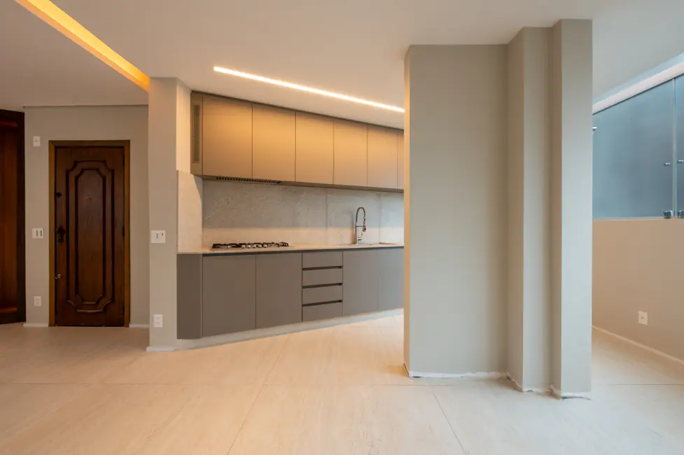 Foto 7 de Apartamento com 3 quartos à venda, 164m2 em Cerqueira César, São Paulo - SP