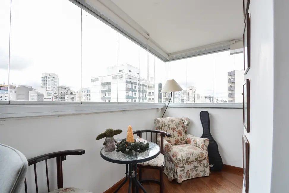 Foto 5 de Apartamento com 4 quartos à venda, 144m2 em Indianópolis, São Paulo - SP