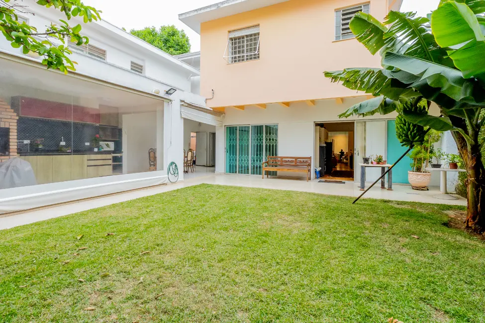 Foto 4 de Casa com 5 quartos à venda, 523m2 em Pacaembu, São Paulo - SP