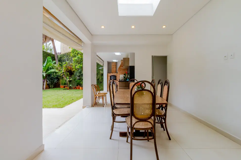 Foto 8 de Casa com 5 quartos à venda, 523m2 em Pacaembu, São Paulo - SP