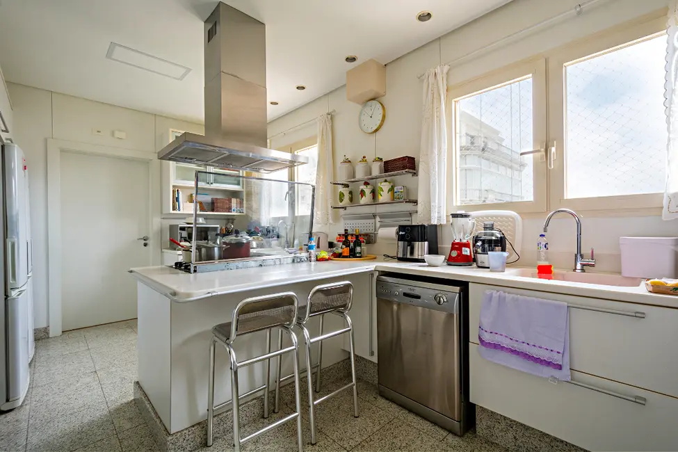 Foto 9 de Apartamento com 4 quartos à venda, 539m2 em Vila Nova Conceição, São Paulo - SP