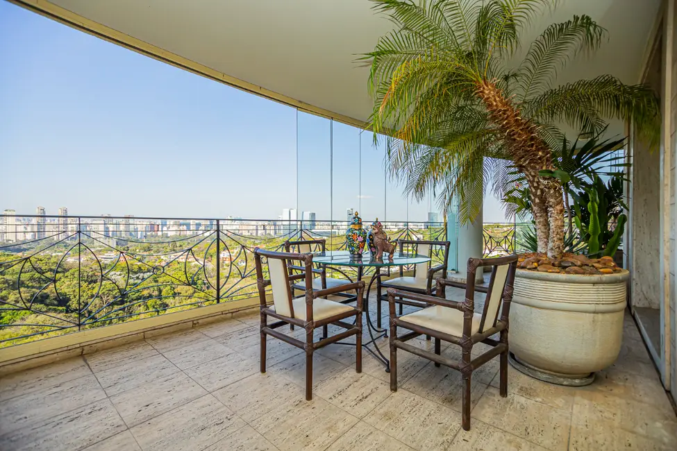Apartamento com 4 quartos à venda, 648m2 em Cidade Jardim, São Paulo - SP - imagem 9 Foto 9 de Apartamento com 4 quartos à venda, 648m2 em Cidade Jardim, São Paulo - SP