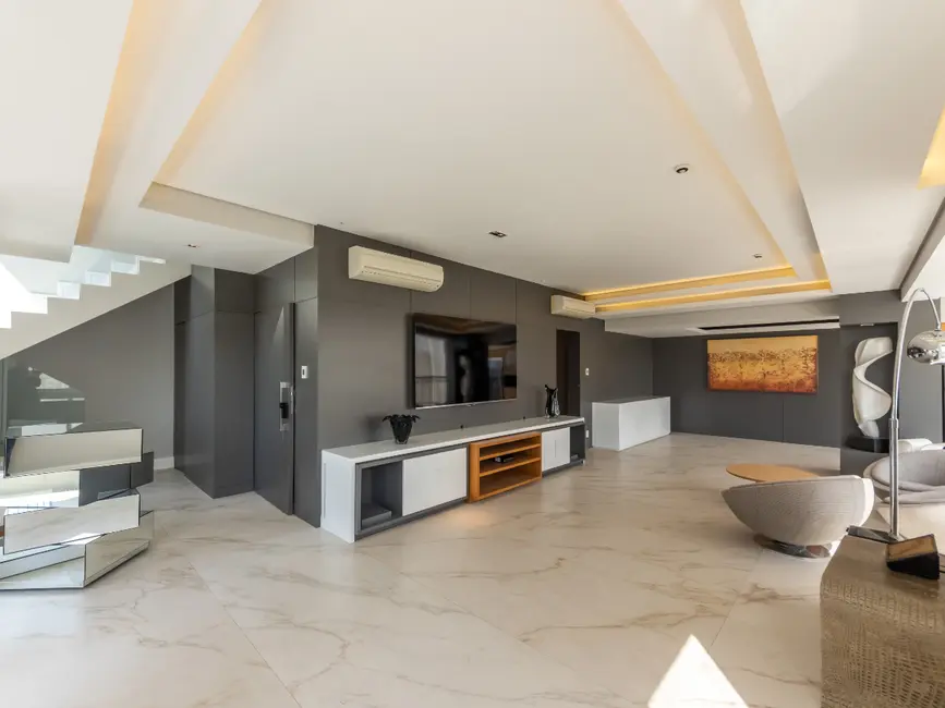 Foto 3 de Cobertura com 4 quartos para alugar, 310m2 em Vila Nova Conceição, São Paulo - SP