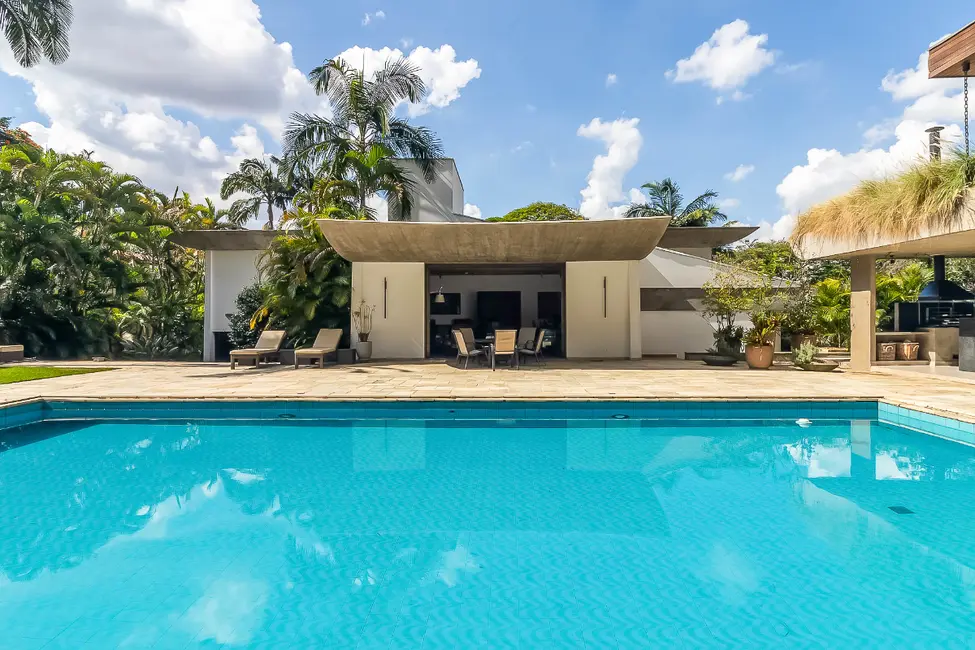 Foto 2 de Sobrado com 4 quartos à venda, 608m2 em Real Parque, São Paulo - SP