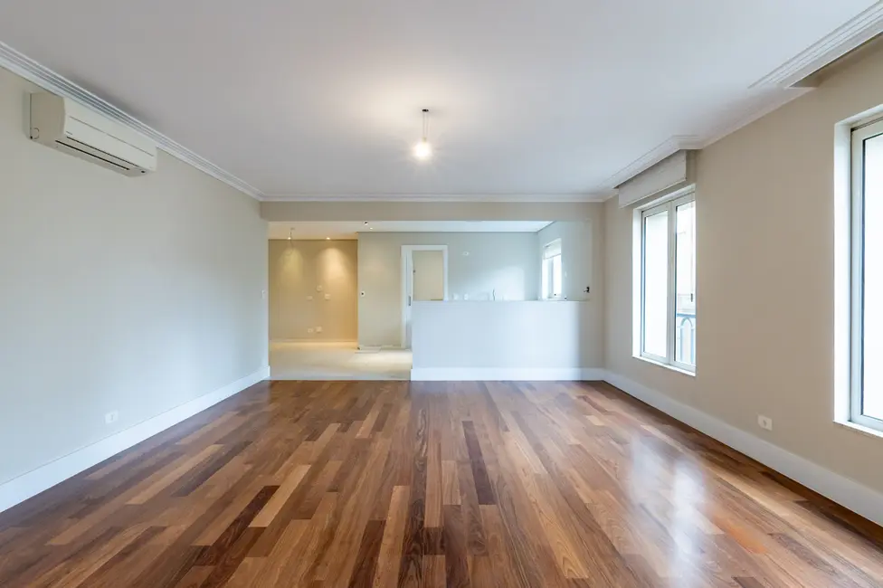 Apartamento com 4 quartos para alugar, 385m2 em Jardim Paulista, São Paulo - SP - imagem 9 Foto 9 de Apartamento com 4 quartos para alugar, 385m2 em Jardim Paulista, São Paulo - SP