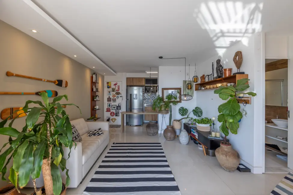 Foto 3 de Apartamento com 2 quartos à venda, 69m2 em São Paulo - SP