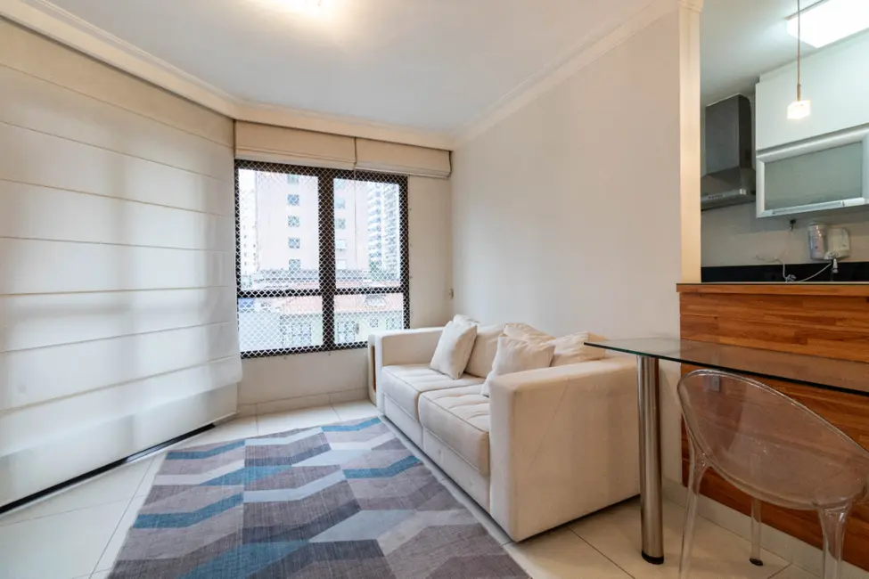Foto 5 de Apartamento com 2 quartos para alugar, 50m2 em Vila Nova Conceição, São Paulo - SP