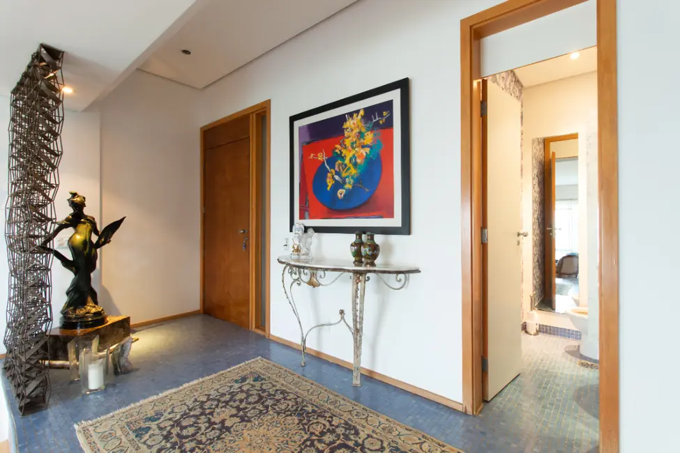 Foto 2 de Apartamento com 4 quartos para alugar, 272m2 em Jardim Fonte do Morumbi, São Paulo - SP