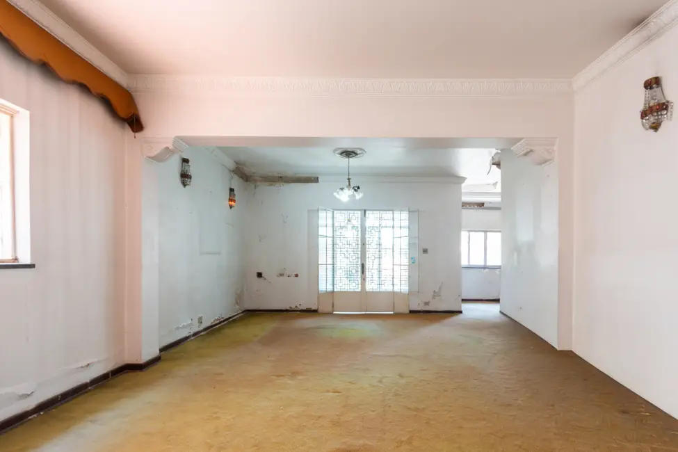 Casa com 4 quartos à venda, 334m2 em Aclimação, São Paulo - SP - imagem 4 Foto 4 de Casa com 4 quartos à venda, 334m2 em Aclimação, São Paulo - SP