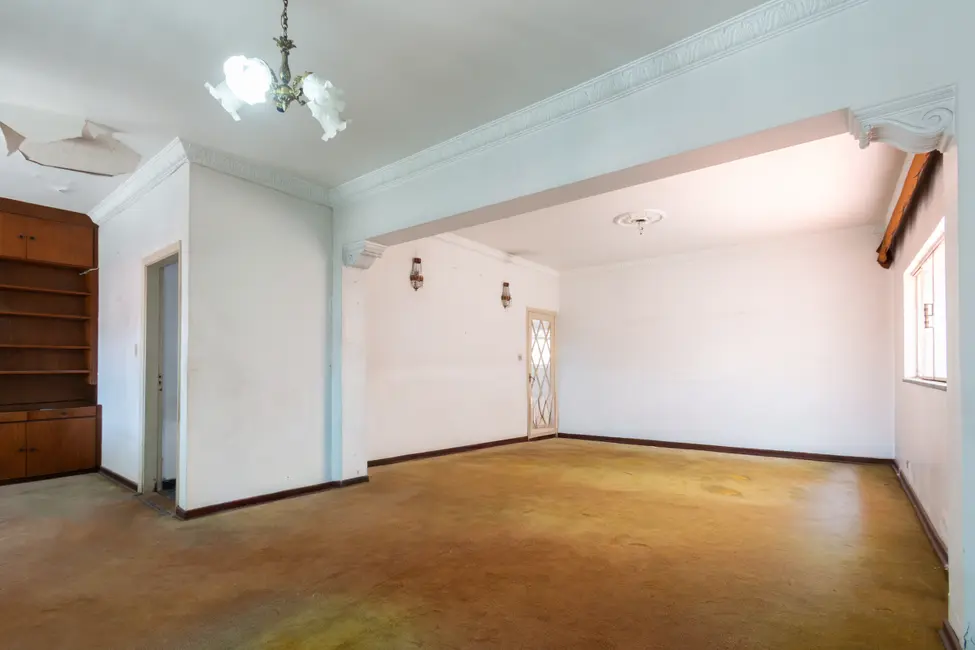 Casa com 4 quartos à venda, 334m2 em Aclimação, São Paulo - SP - imagem 1 Foto 1 de Casa com 4 quartos à venda, 334m2 em Aclimação, São Paulo - SP