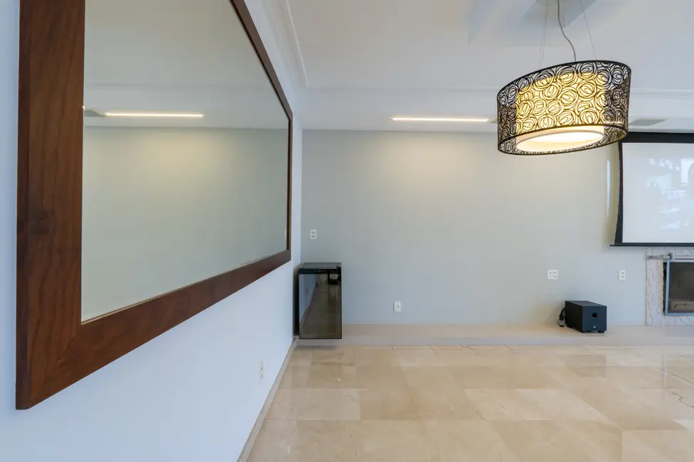 Foto 2 de Apartamento com 3 quartos à venda, 165m2 em Vila Nova Conceição, São Paulo - SP