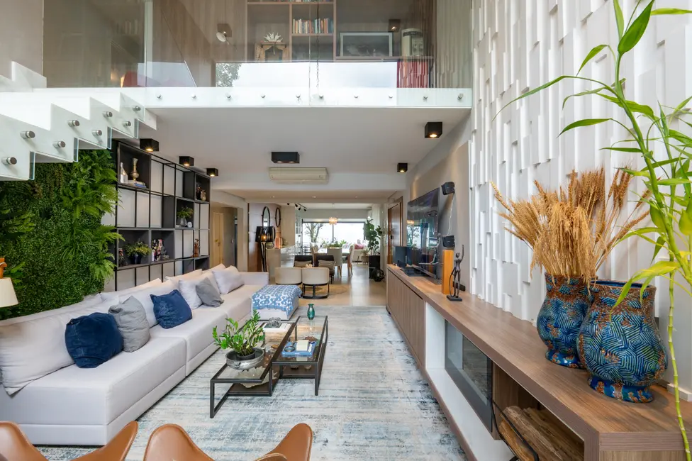 Casa com 4 quartos à venda, 344m2 em Alto de Pinheiros, São Paulo - SP - imagem 3 Foto 3 de Casa com 4 quartos à venda, 344m2 em Alto de Pinheiros, São Paulo - SP