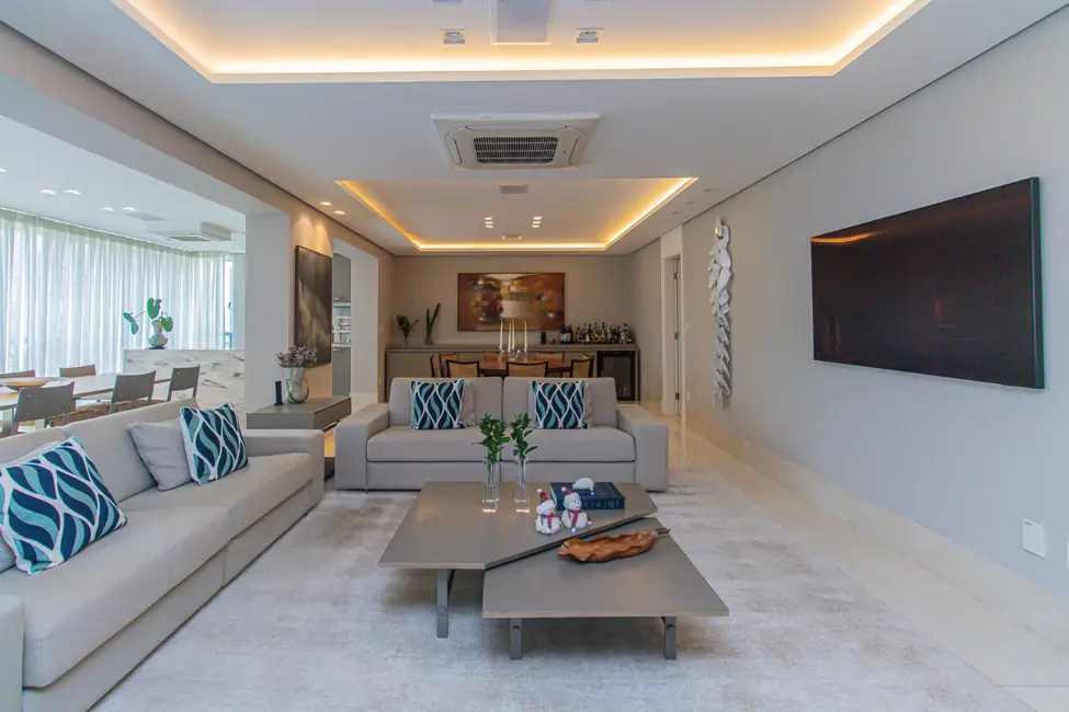 Foto 2 de Apartamento com 3 quartos à venda, 226m2 em Vila Nova Conceição, São Paulo - SP