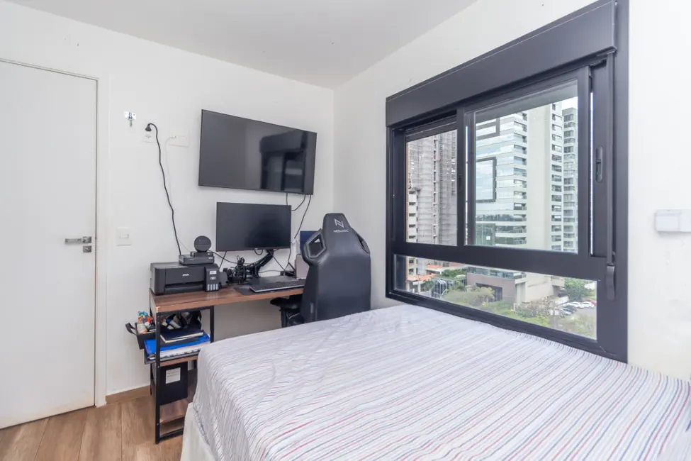 Foto 6 de Apartamento com 2 quartos à venda, 36m2 em Moema, São Paulo - SP