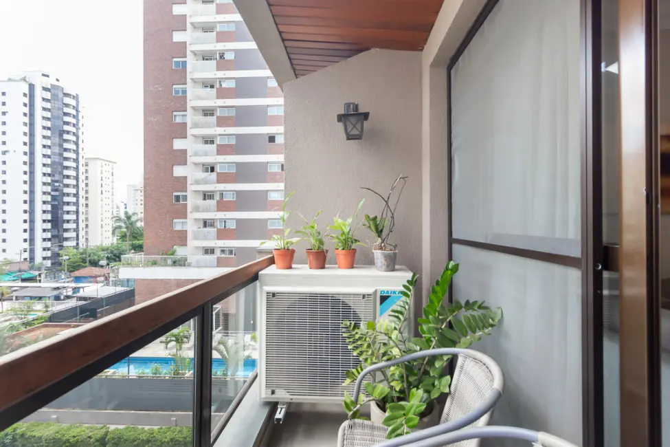 Apartamento com 3 quartos à venda, 101m2 em Moema, São Paulo - SP - imagem 6 Foto 6 de Apartamento com 3 quartos à venda, 101m2 em Moema, São Paulo - SP