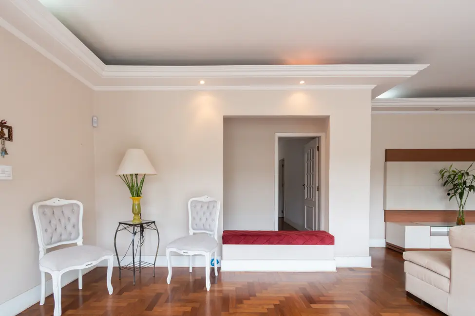 Foto 4 de Casa com 4 quartos à venda, 317m2 em Vila Ipojuca, São Paulo - SP